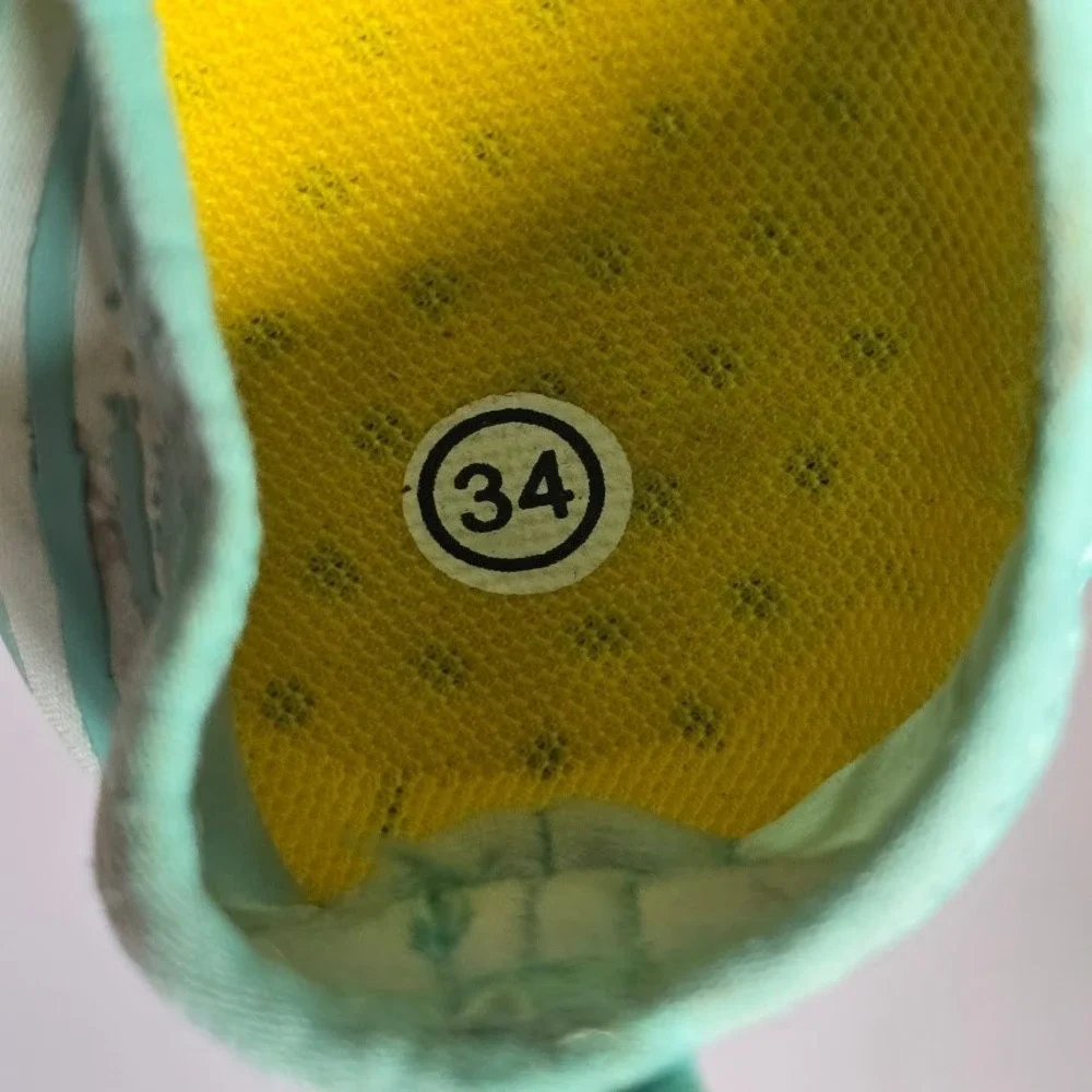 GlobTouch Water Shoes Kids Sz 3 Mint Green Beach Pool‎ Summer Sporty Aqua Socks